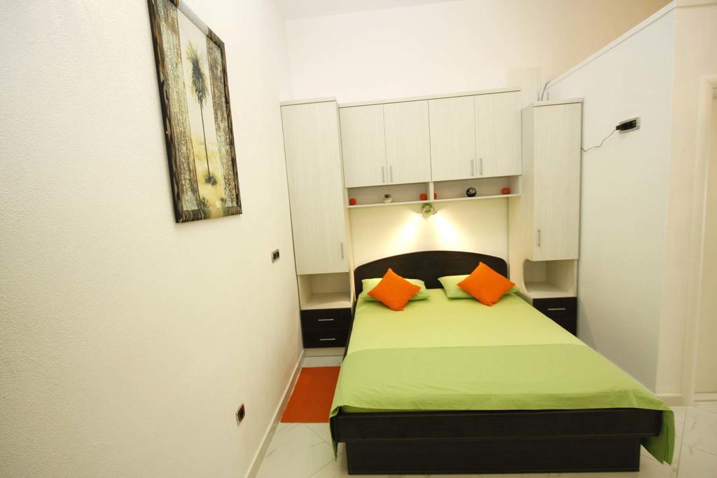 Story Makarska