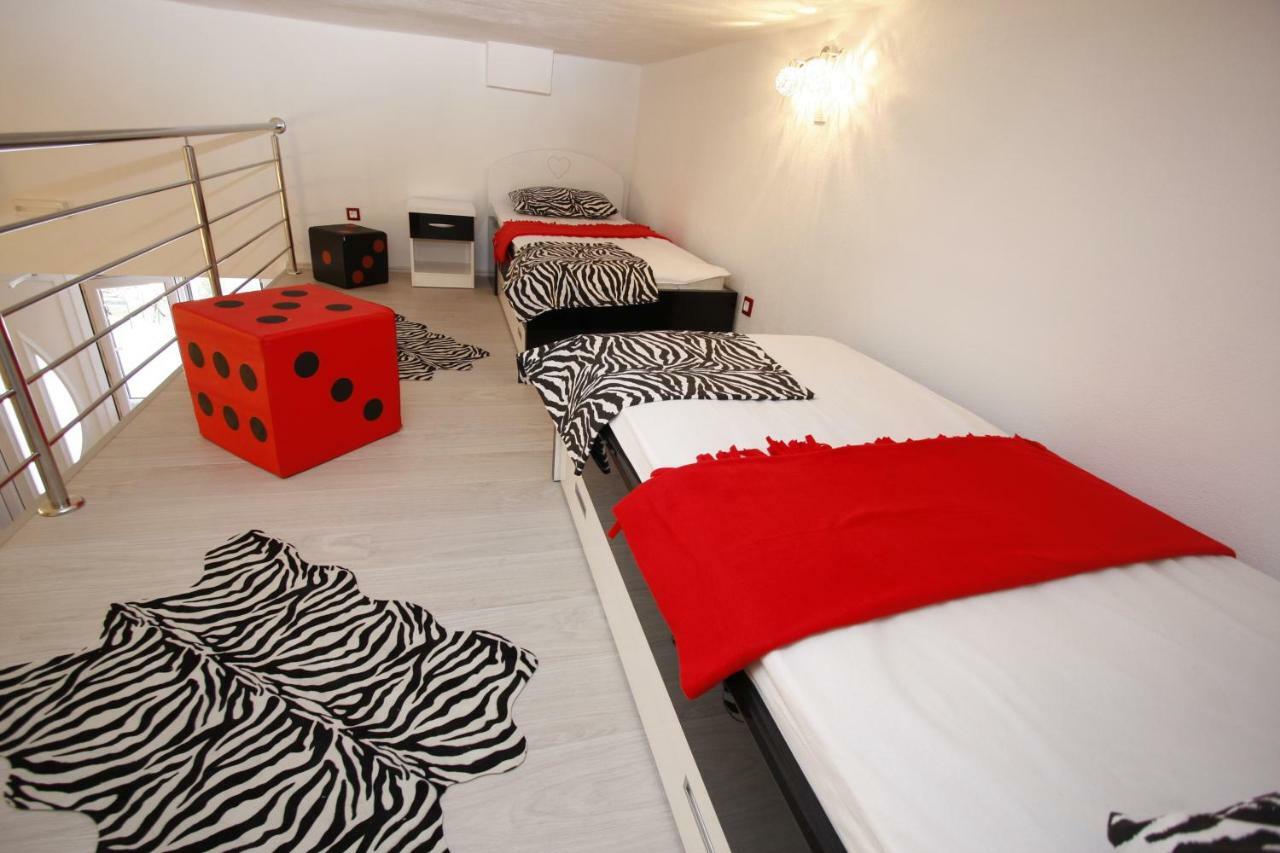 Apartma Story